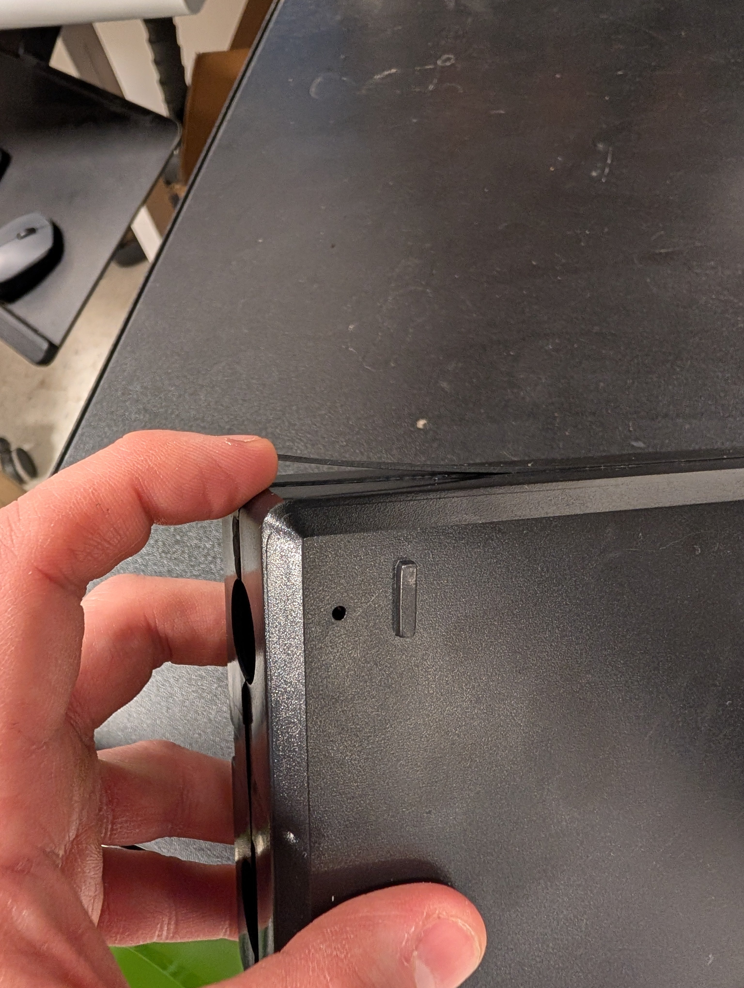 (COSMETIC DAMAGE) Rocket R58 Controller